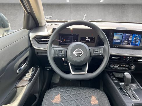 New 2026 Nissan Kicks SV w/ SV Premium Package FWD image 22