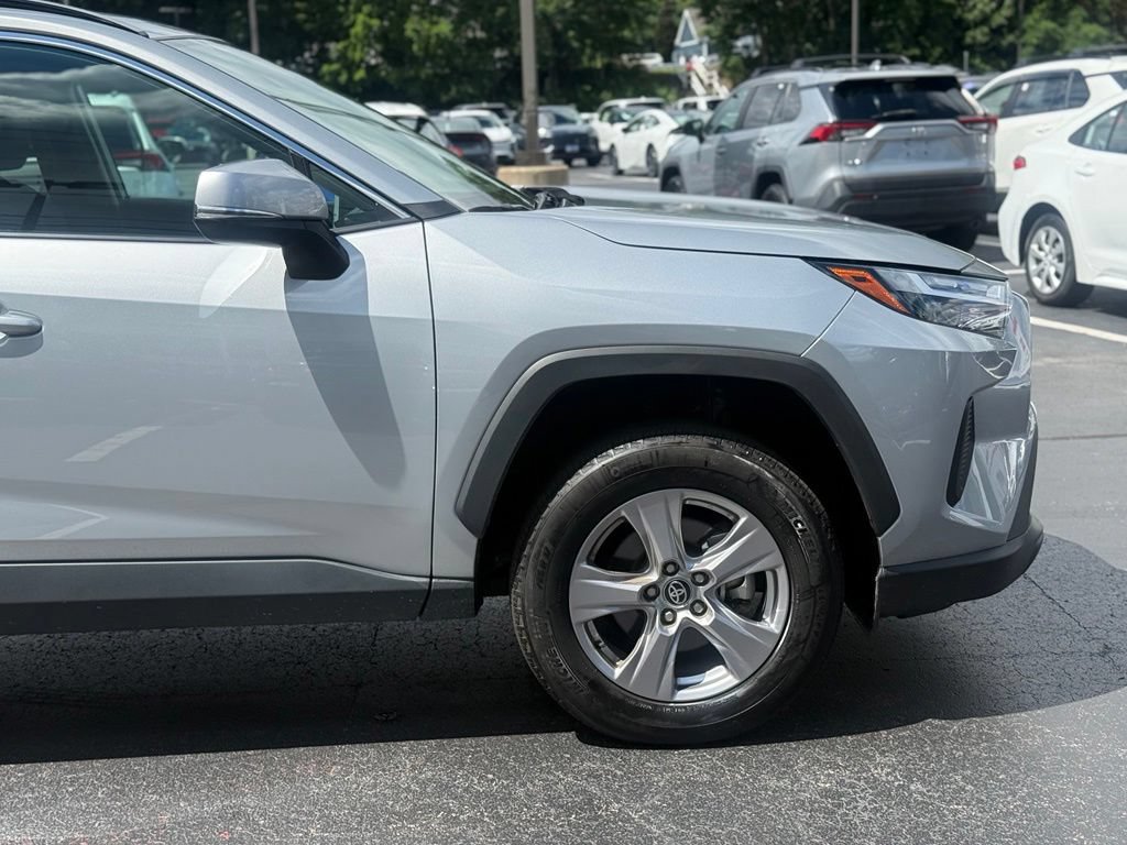 Certified 2025 Toyota RAV4 XLE AWD/4WD image 10