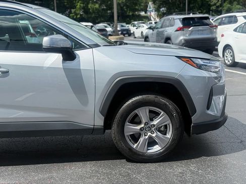 Used 2025 Toyota RAV4 XLE AWD/4WD image 10