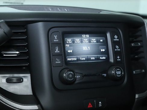 Used 2024 RAM 3500 Tradesman w/ Chrome Appearance Group AWD/4WD image 27
