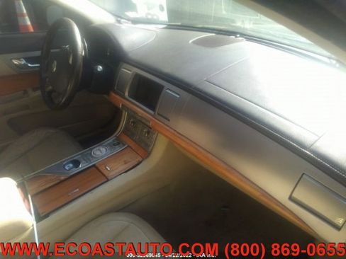 Used 2009 Jaguar XF Luxury image 6