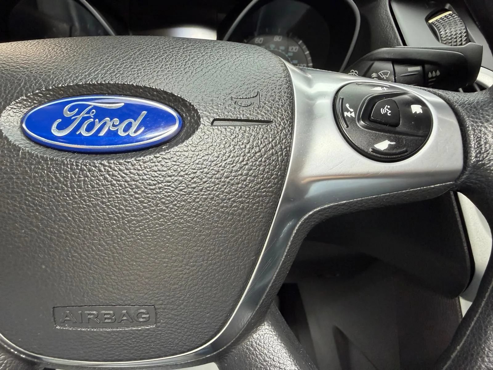 Used 2014 Ford Focus SE FWD image 30