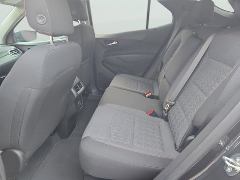 Used 2023 Chevrolet Equinox LT image 9