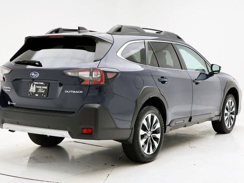 Used 2024 Subaru Outback Limited AWD/4WD image 8