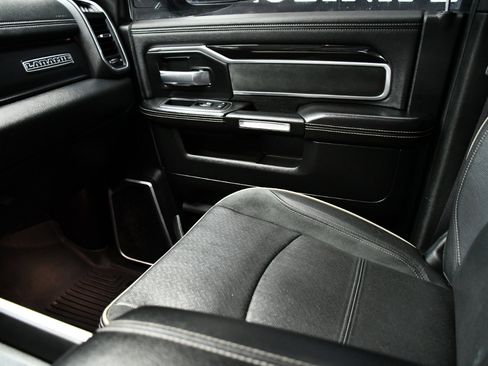 Used 2019 RAM 3500 Laramie w/ Black Appearance Package image 41