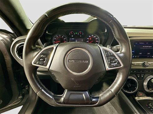 Used 2020 Chevrolet Camaro LT image 12