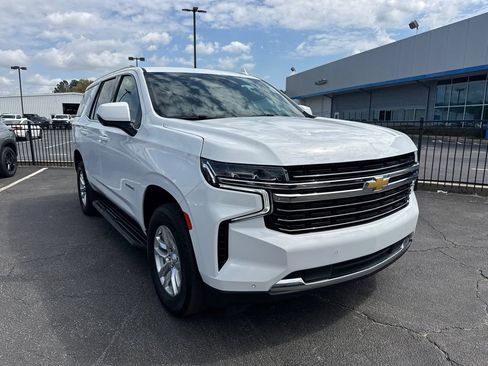 Used 2024 Chevrolet Tahoe LT image 4