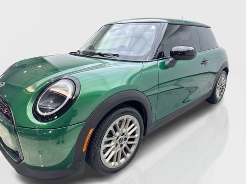 Used 2025 MINI Cooper S FWD image 11