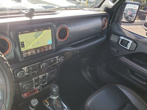 Used 2022 Jeep Gladiator Mojave w/ LED Lighting Group AWD/4WD image 21