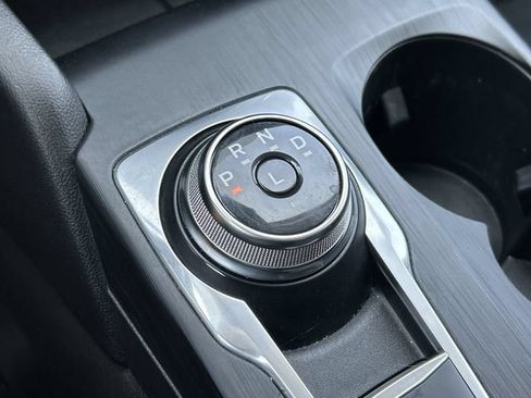 Used 2023 Ford Escape SE FWD image 28