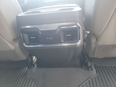 Used 2024 Chevrolet Silverado 2500 LTZ w/ LTZ Convenience Package AWD/4WD image 13
