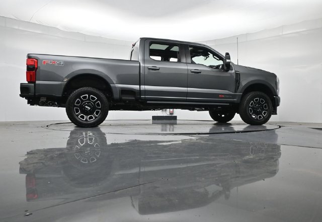 New 2026 Ford F250 Platinum AWD/4WD image 39