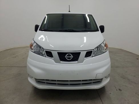 Used 2020 Nissan NV200 S image 2