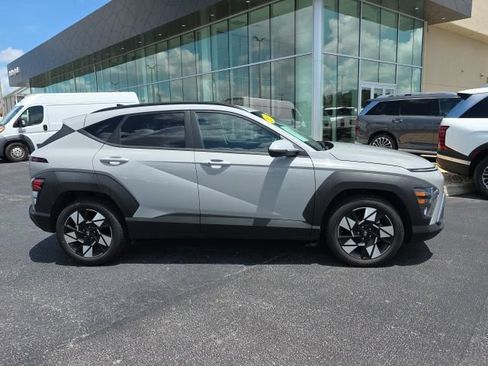 Certified 2025 Hyundai Kona SEL FWD image 19