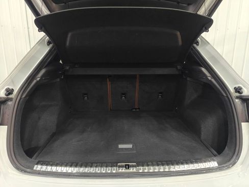 Used 2022 Audi Q3 2.0T Premium Plus w/ Premium Plus Package AWD/4WD image 32