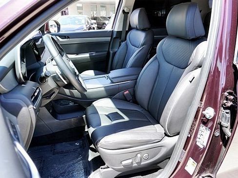 Used 2024 Hyundai Palisade SEL FWD image 22