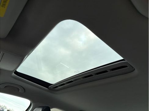 Used 2016 Volkswagen Passat 1.8T SE image 19