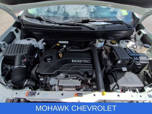 Used 2019 Chevrolet Equinox LT w/ Sun & Navigation Package AWD/4WD image 32