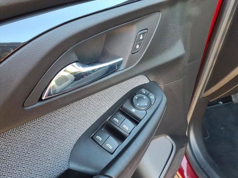 Used 2021 Chevrolet TrailBlazer LT image 24