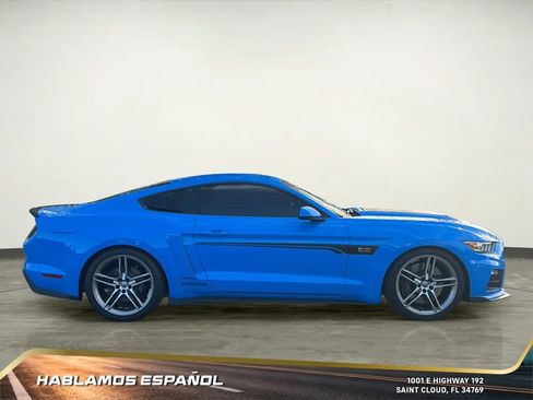 Used 2017 Ford Mustang GT Premium w/ GT Performance Package image 8