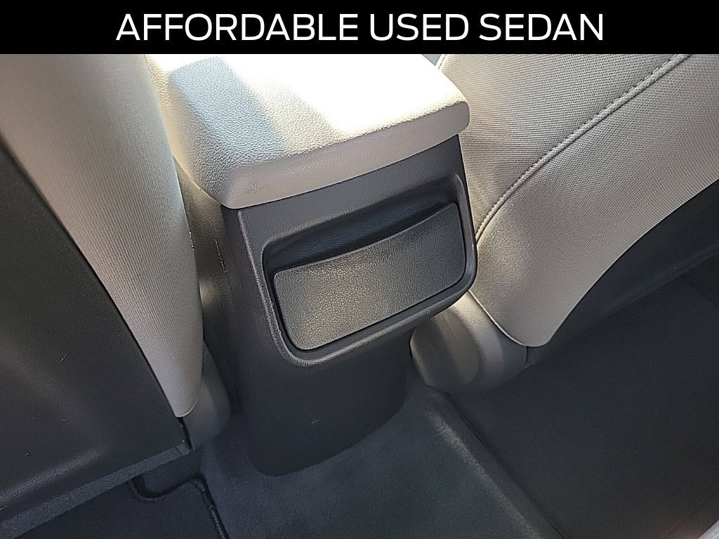 Used 2020 Hyundai Elantra Value Edition FWD image 10