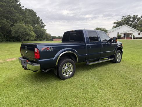 Used 2015 Ford F250 Lariat w/ Lariat Ultimate Package AWD/4WD image 8