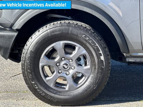 Used 2025 Ford Bronco Big Bend image 28