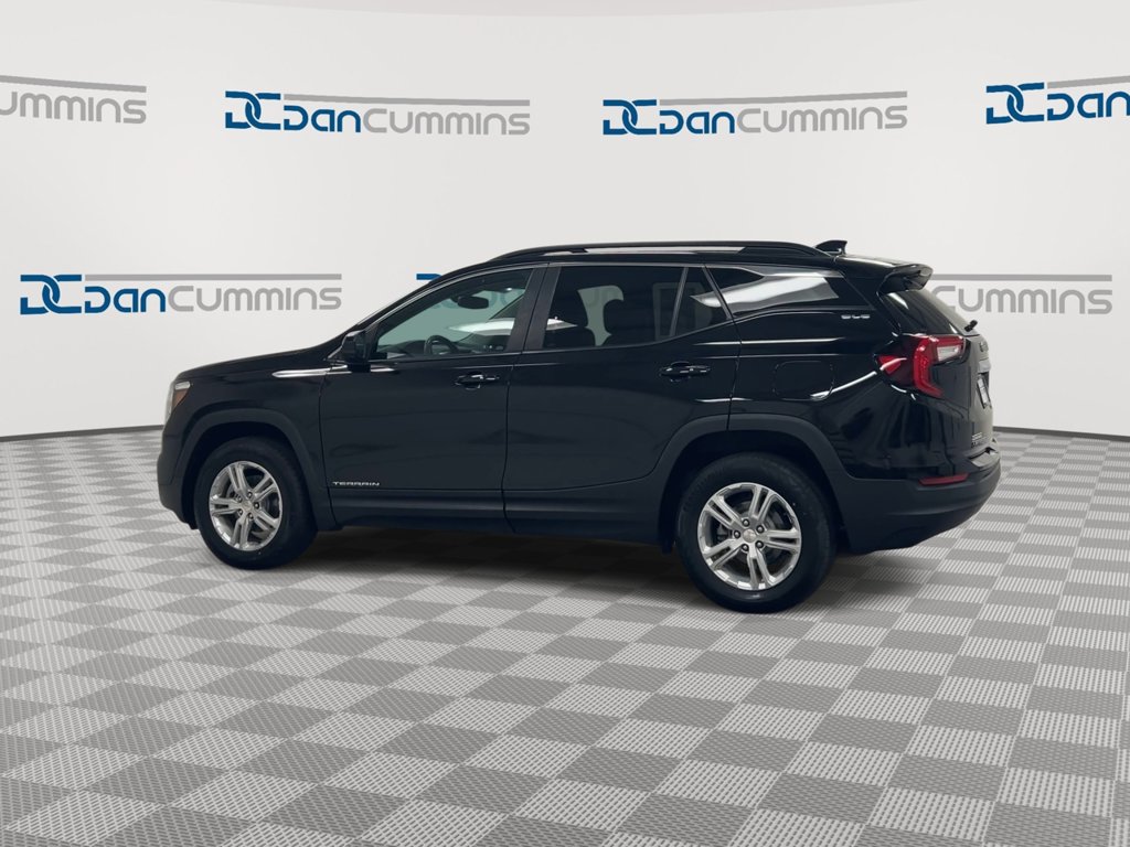 Used 2022 GMC Terrain SLE w/ Driver Convenience Package AWD/4WD image 6