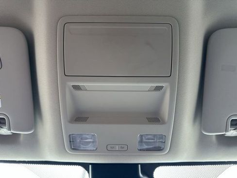 Used 2019 Ford Ranger Lariat w/ Black Appearance Package image 19