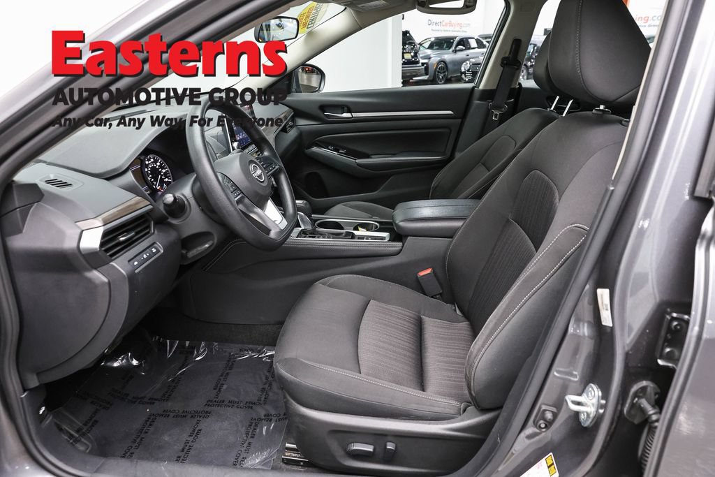 Used 2023 Nissan Altima 2.5 SV AWD/4WD image 15