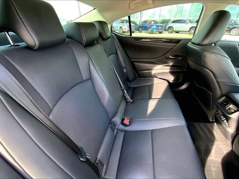 Used 2019 Lexus ES 350 w/ Premium Package image 18