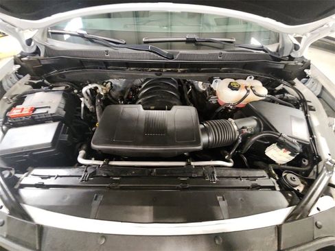 Certified 2024 Chevrolet Suburban High Country w/ Advanced Technology Package image 27