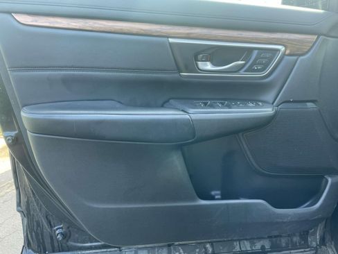 Used 2019 Honda CR-V EX-L image 17