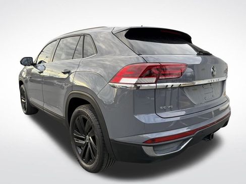 Used 2022 Volkswagen Atlas Cross Sport SE w/ Panoramic Sunroof Package image 5