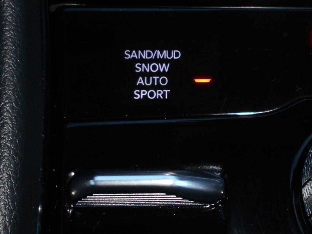 Certified 2023 Jeep Grand Cherokee L Limited AWD/4WD image 14