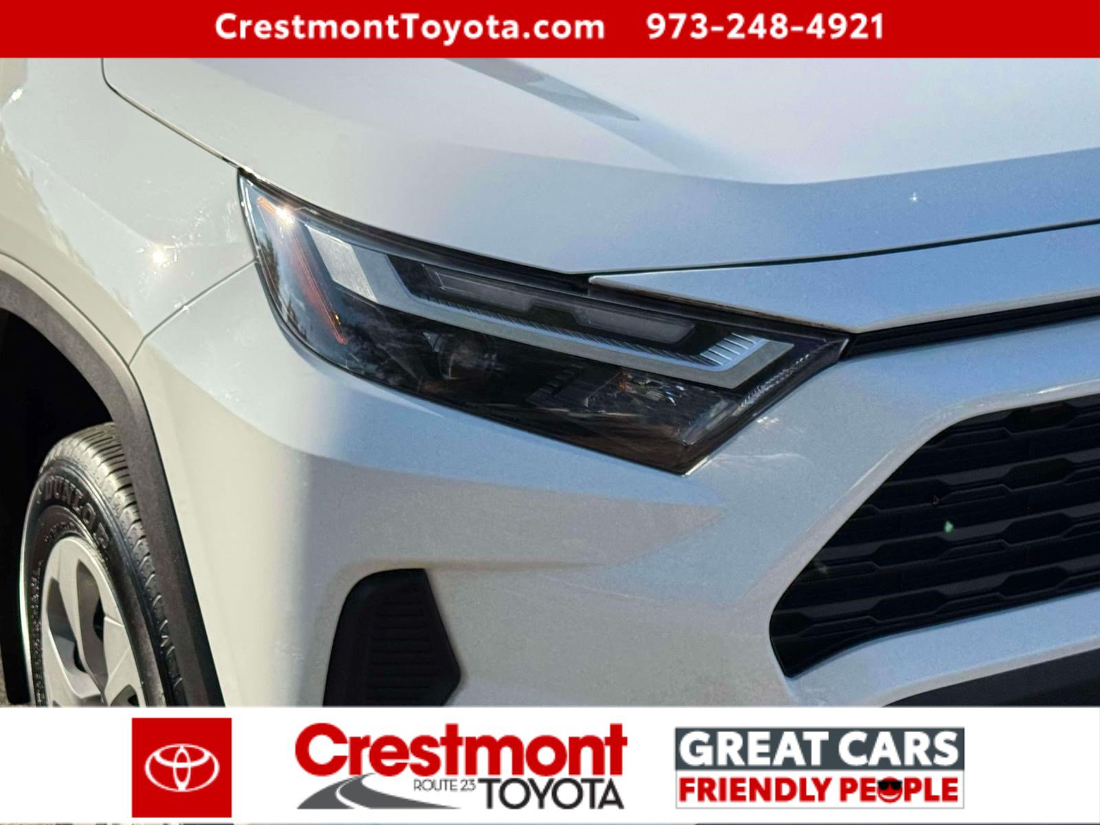 Used 2024 Toyota RAV4 LE AWD/4WD image 7