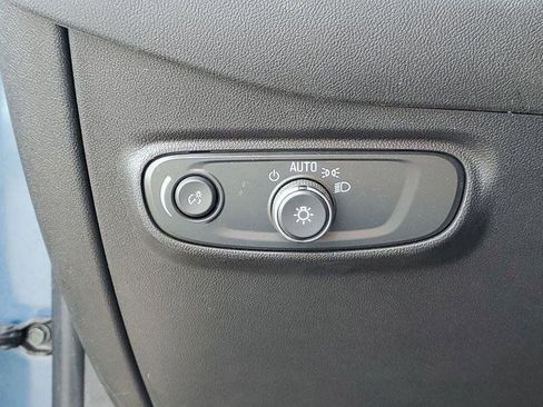 Used 2024 Chevrolet Equinox LT image 8