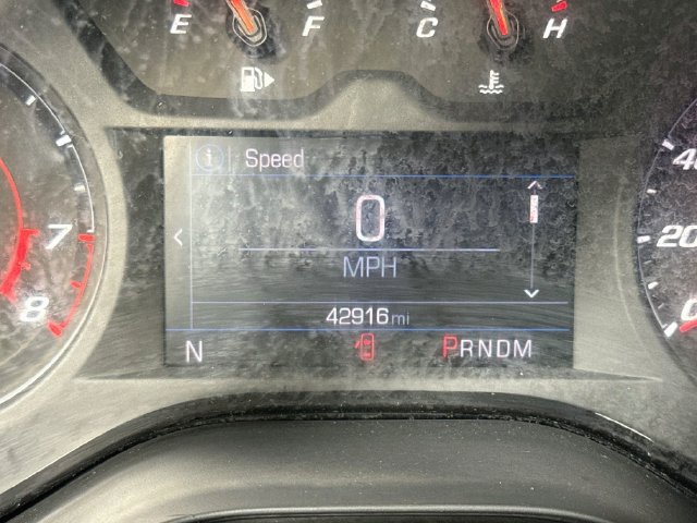 Used 2023 Chevrolet Camaro LT RWD image 15