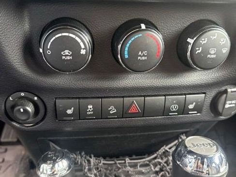 Used 2016 Jeep Wrangler Unlimited Sport AWD/4WD image 8
