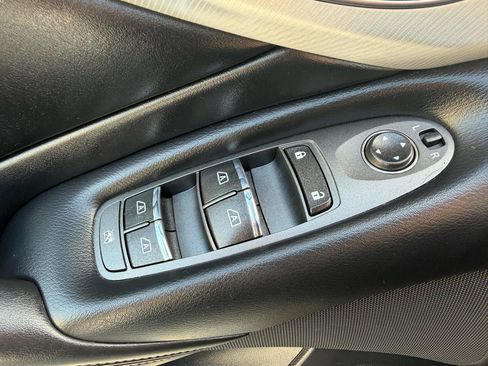Used 2021 INFINITI Q50 Luxe w/ Cargo Package RWD image 31
