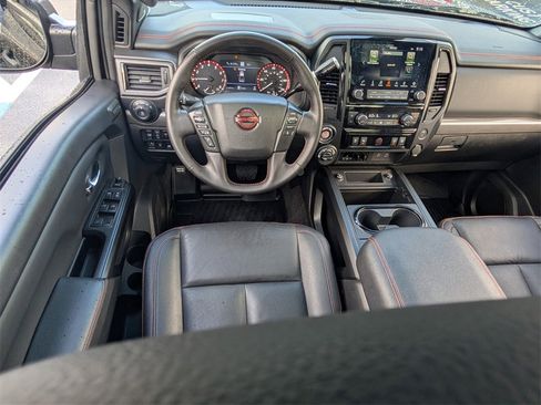 Used 2024 Nissan Titan PRO-4X w/ Pro-4x Convenience Package image 13