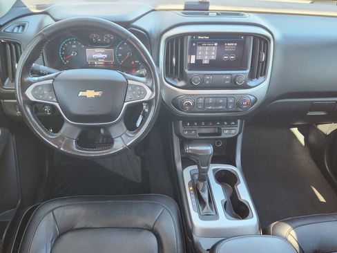 Used 2019 Chevrolet Colorado ZR2 image 2