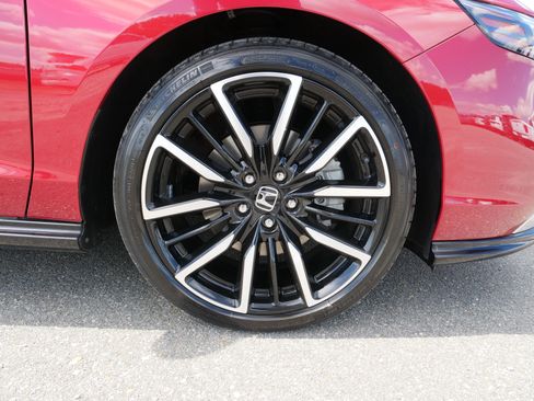 Used 2023 Honda Accord Touring image 10