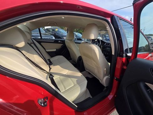 Used 2014 Volkswagen Jetta TDI FWD image 13