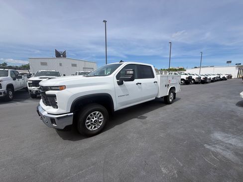 New 2026 Chevrolet Silverado 2500 W/T w/ WT Convenience Package AWD/4WD image 7