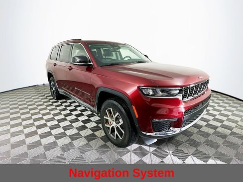 Used 2023 Jeep Grand Cherokee L Limited image 4