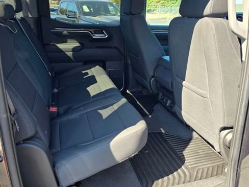 Used 2022 Chevrolet Silverado 1500 LT image 14