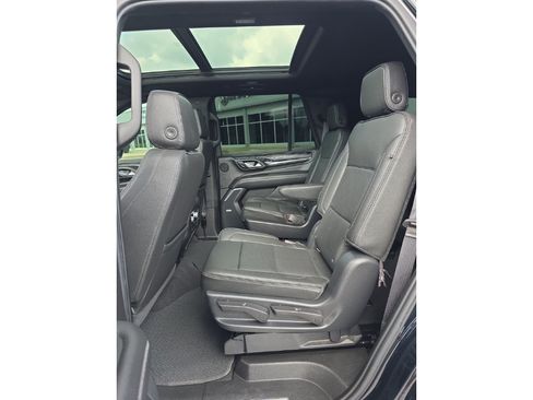 Used 2021 GMC Yukon Denali AWD/4WD image 12