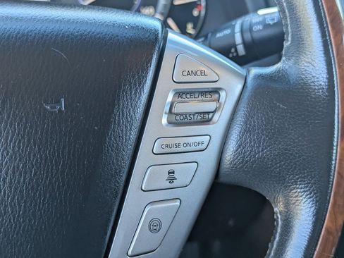 Used 2016 INFINITI QX80 2WD w/ Deluxe Technology Package image 29