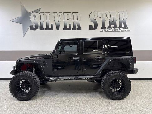 Used 2015 Jeep Wrangler Unlimited Rubicon image 11